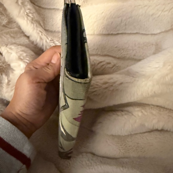 Hot Topic Disney Y2K Jack Skellington “ The Night Before Christmas”, Wallet - Picture 6 of 14